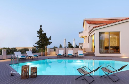 Koutouloufari Hotel | Grace Villas Collection