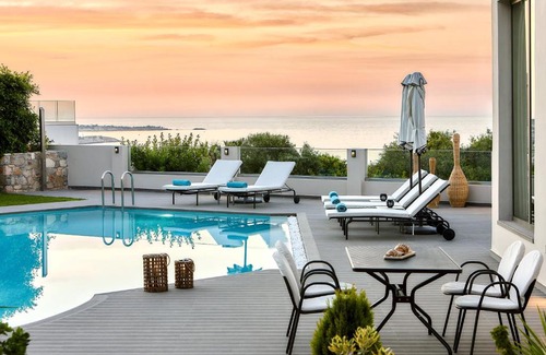 Koutouloufari Hotel | Grace Villas Collection