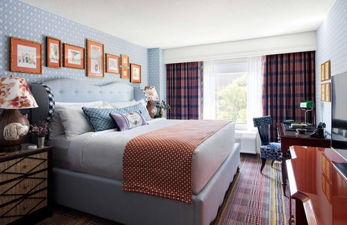 Downtown Knoxville Hotel | Graduate by Hilton Knoxville