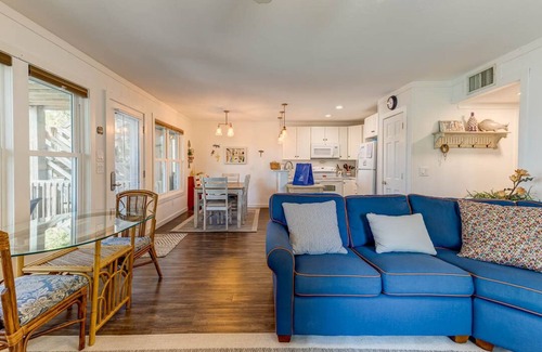 Ocean Sands Condo | Grammie's Place | 574 ft from the beach | Community Pool | Corolla