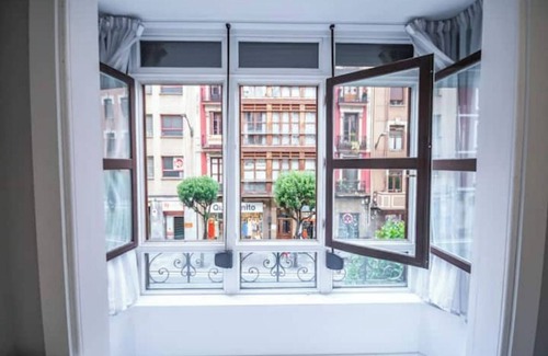 Bilbao City Centre Apartment | Gran Apartamento 6 Suites Bilbao Center
