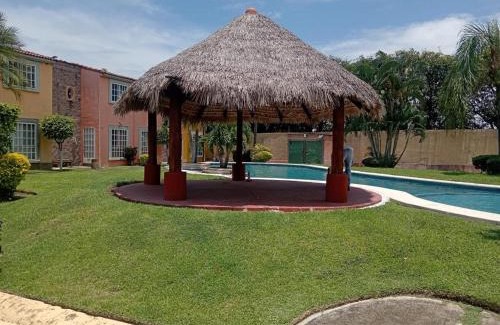 Crucero Tezoyuca House | Gran casa de descanso