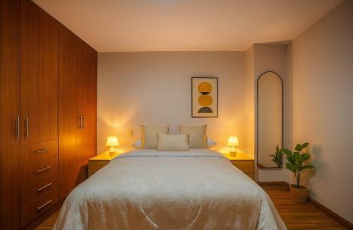 Cuenca Apartment | Gran Esmeralda Space View and Style 2 Garage