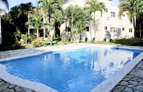 Los Llanos Apartment | Gran Palm Royal 5 at Metro Country Club, Juan Dolio, Dominican Republic.
