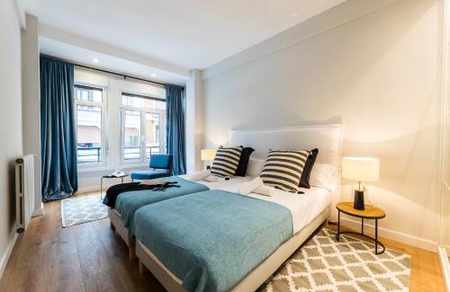 Gros Apartment | GRAN VIA by SWEET HOME SAN SEBASTIAN