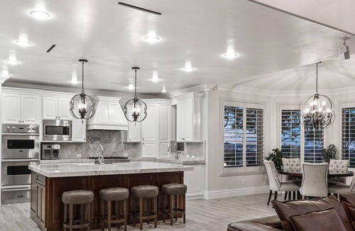 Mission Hills House | Grand 5 bedroom 1-acre Desert Villa Oasis w/pool
