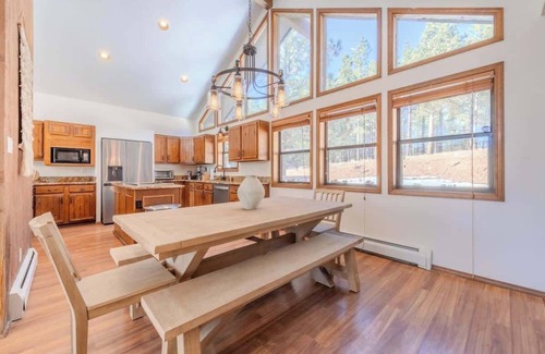 Angel Fire House | Grand Angel Fire mountain luxury ski chalet