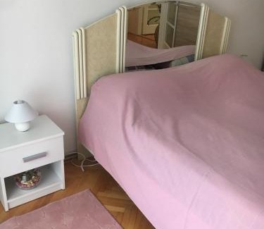 Sarajevo Apartment | Grand Apartman San, free parking