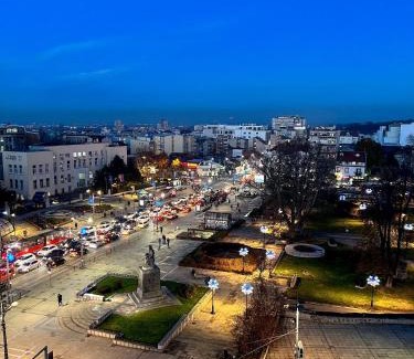 Vracar Apartment | Grand Apartment