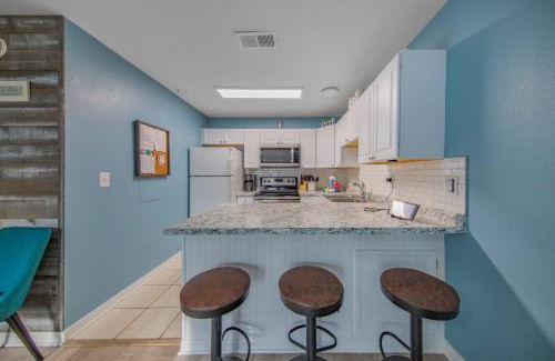 Ono Island Apartment | Grand Caribbean in Perdido Key 111E by Vacation Homes Collection
