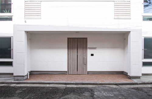 Naka Apartment | Grand Cave Yokohama