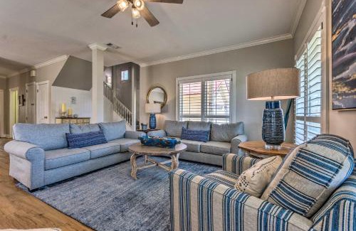 Crystal Shores House | Grand Destin Getaway - Walk a Block to the Beach!