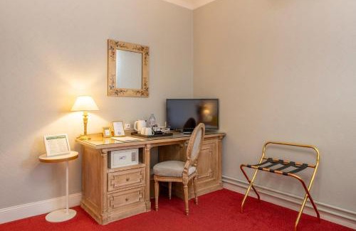Reims City Centre Hotel | Grand Hôtel Des Templiers, Piscine & Spa
