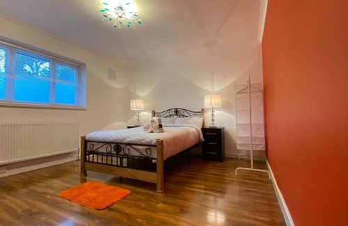 Grove Green Bed & Breakfast | Grand Heights Suites