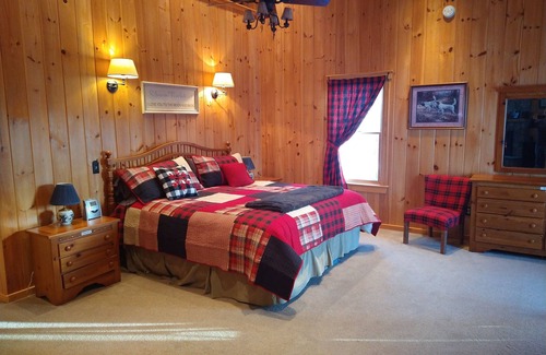 Rangeley Ski Chalet | Grand home in very private and serene estate setting. Direct prime lake access.