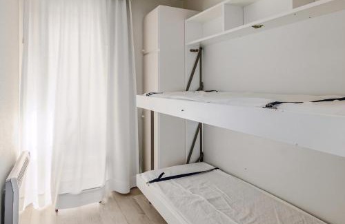 Oostduinkerke-Bad House | Grand Hotel D3 G