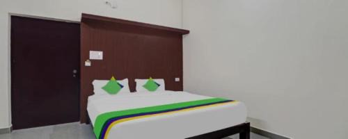 Gundlupet Hotel | GRAND JP INN Near 2 km from Gundlupet bus stand