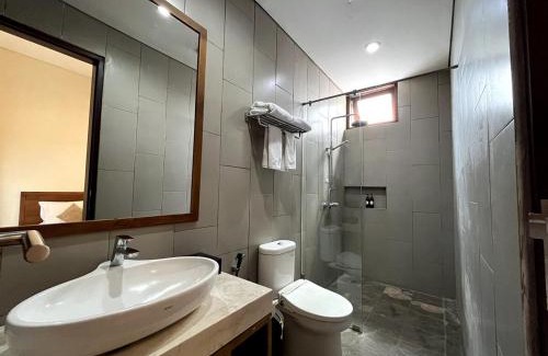 Kerobokan Villa | Grand Kesambi Family Villa by Miel Property