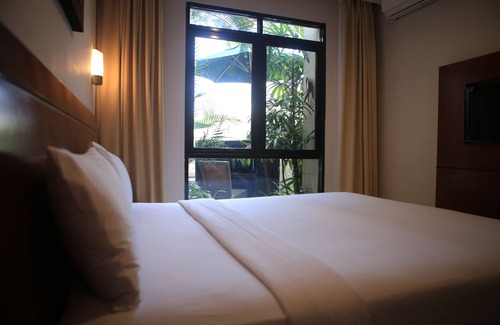 Dewi Sri Hotel | Grand Kuta Hotel and Residence