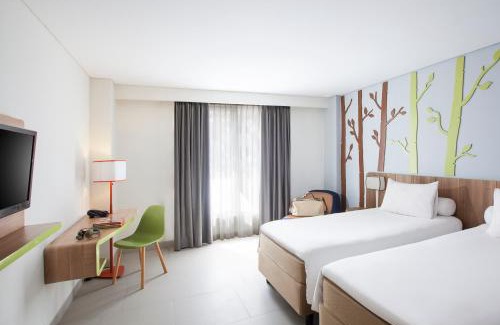 Dewi Sri Hotel | Grand Livio Kuta Hotel