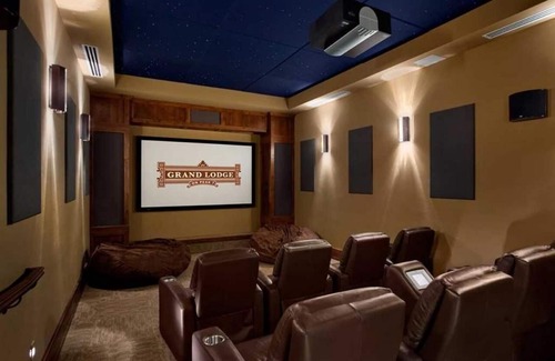 Breckenridge Condo | Grand Lodge at Peak 7 - Ski in/Ski out