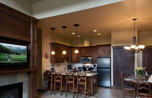 Breckenridge Condo | Grand Lodge on Peak 7 -Ski in-Ski out Luxury Two Bedroom. Fantastic resort!
