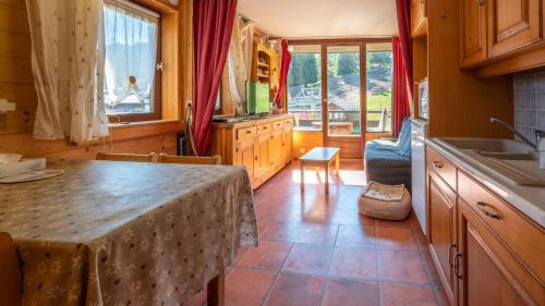 Les Esserts Apartment | Grand Morillon- C215 Appt vue piste-4 pers