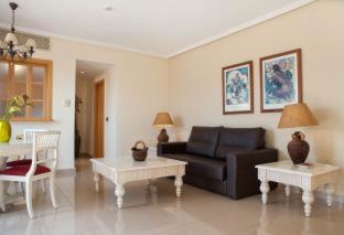 San Miguel de Abona Hotel | Grand Muthu Golf Plaza Hotel & Spa