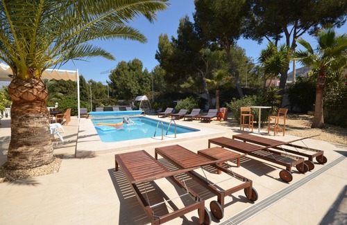 El Albir Villa | Grand, Party & Family events, BBQ, Darts, Ping Pong, Pool table, WiFi,Sat,Garden