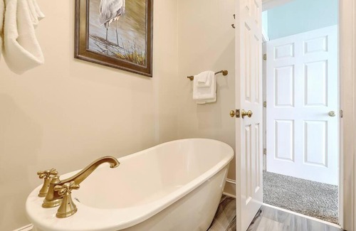 Isle of Palms House | Grand Pavilion 15 - Oceanfront Home! Pool Pass