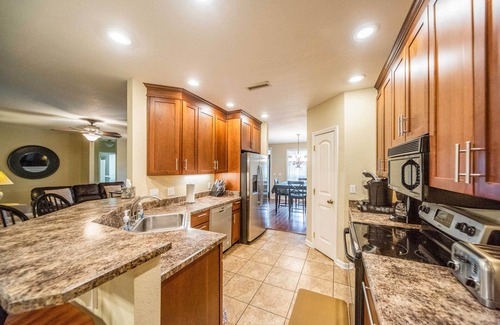 Grand Rivers House | Grand Rivers Home - Walk to Lakes & National Park!