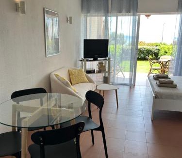Ajaccio Apartment | Grand studio rte des sanguinaires Superbe vue Mer