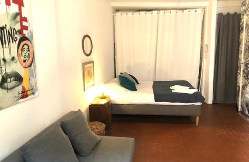 Quartier du Panier Apartment | Grand Studio Rue du Panier