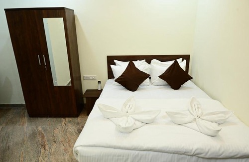 BTM Layout Hotel | Grand Temple Tree