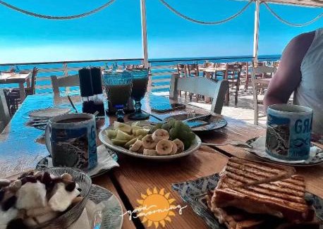 Stegna House | Grande Blue Suites with private bay