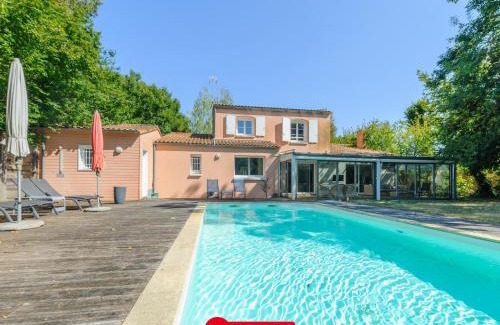 Lagord House | Grande Maison 5 chambres avec Piscine à Lagord, Cap. 10 Pers - FR-1-535-60