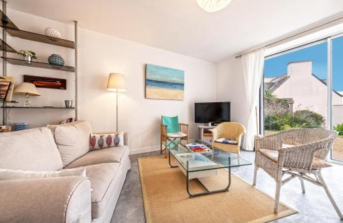 Locquirec House | Grande maison sur le port
