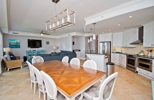 Salter Path Condo | Grande Villas G-3, Oceanfront Condo in Indian Beach, NC!
