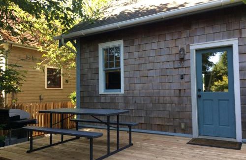 Seabrook House | Grandma Dorothys Cottage by Seabrook Hospitality