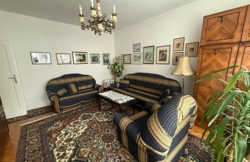 Old Town Apartment | Grandma's City Center Apartment