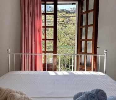 Agios Romanos House | Grandpa Simos' Traditional Guest House (Α)