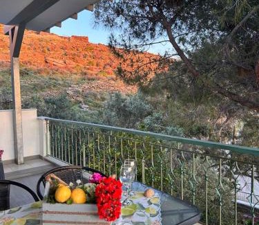 Agios Romanos House | Grandpa Simos' Traditional Guest House (Α)