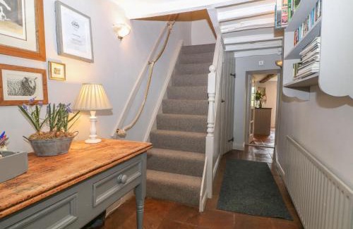 Castleton House | Grange Cottage