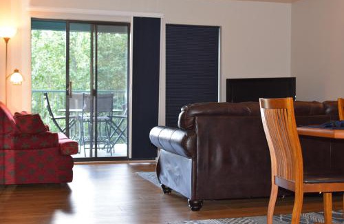 Branson House | Grant's Condo in The Greens