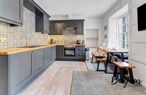 New Town Apartment | Grassmarket Luxury No. 2