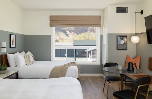 Moab Hotel | Gravity Haus Moab