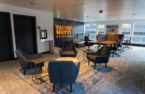 Winter Park Hotel | Gravity Haus Winter Park