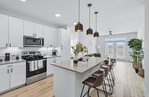 Fort Worth Condo | Grayson 14099 Luxury Living DT Forth Worth 2BD2B