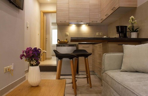 Kinosargous Apartment | Great 1BR Apartment Close Panathenaic Stadium