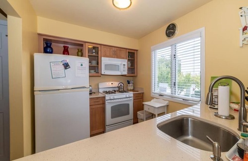 Cape May Condo | Great 2 bedroom Condo on Park Blvd.